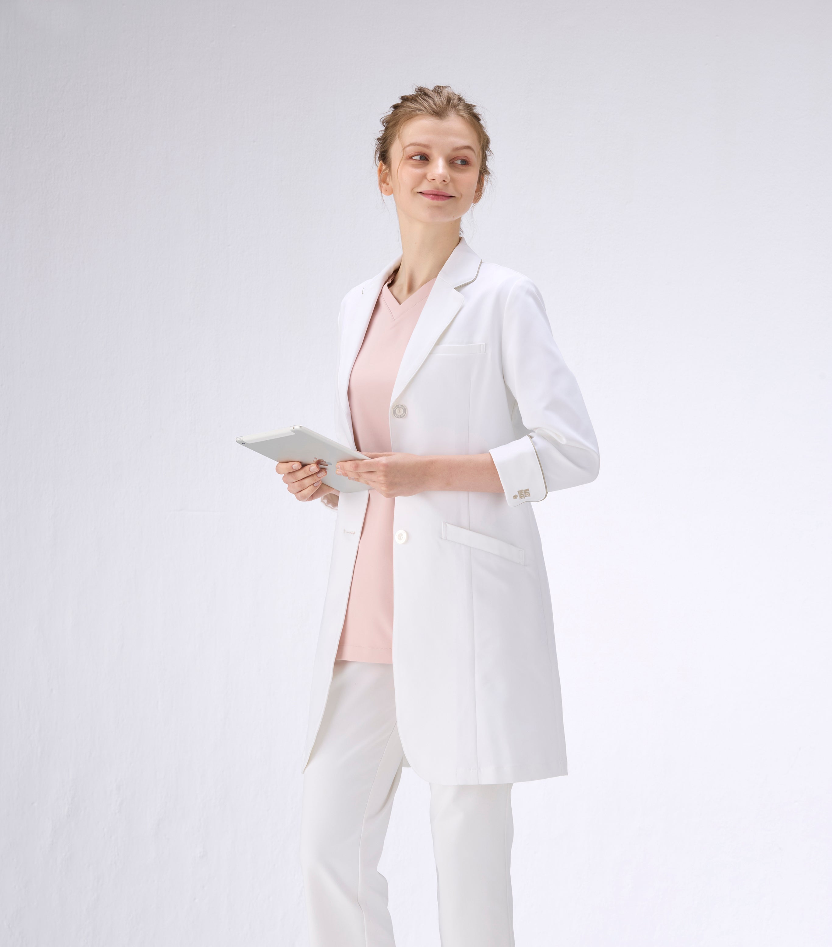 パイピングアクセントドクターコート – Futaba Medical Online Store